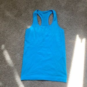 Lululemon swiftly tech